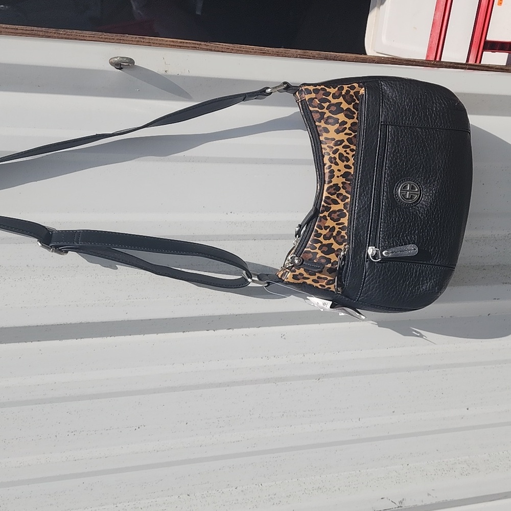 Giani Bernini Leopard print purse new with Tags